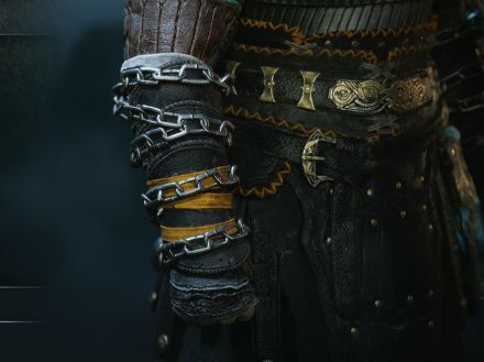 Wraps of the Black Bear — God of War Ragnarök